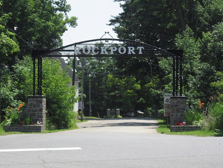 entrance to Rockport