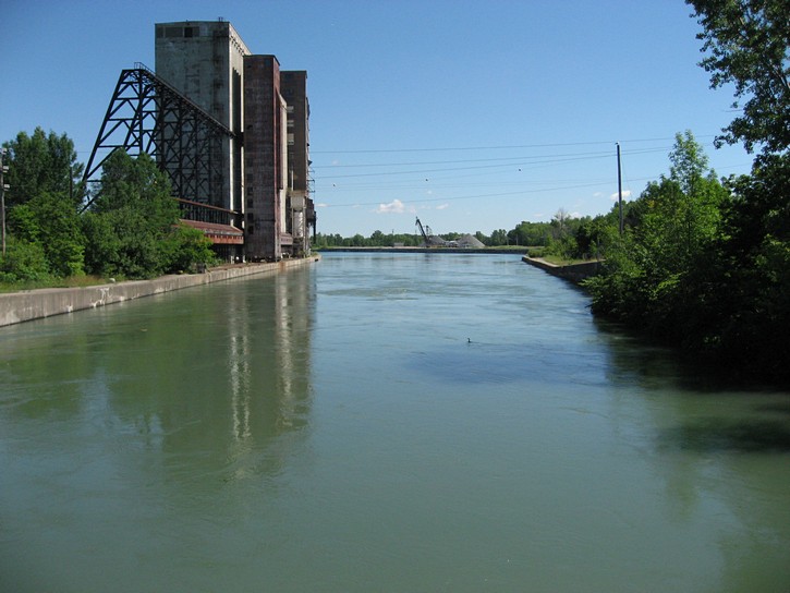 older version of the Welland Canal