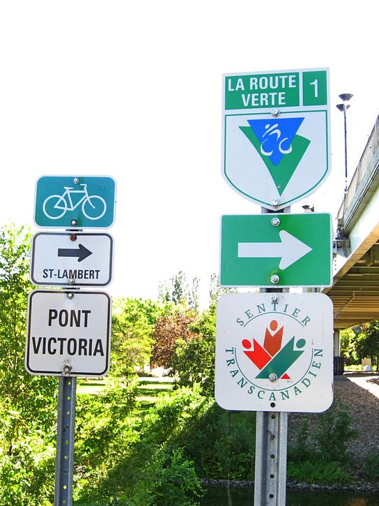 signs for cyclists