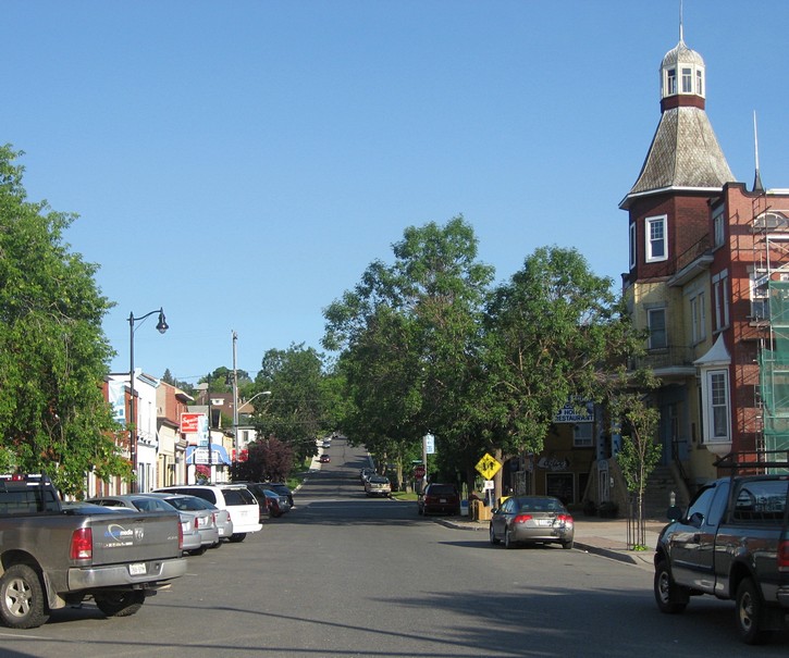 Bay Street in Thunder Bay.