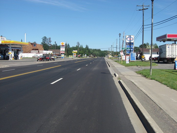 Highway 11/17 in the town of Kakabeka Falls.